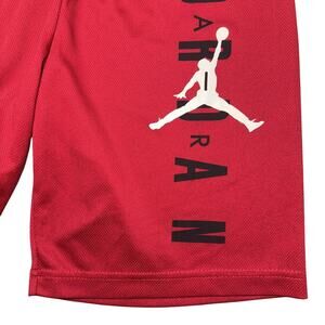 JORDAN BOYS SHORTS SIZE M (MEDIUM) ATHLETIC PERFORMANCE CLASSIC BOTTOMS